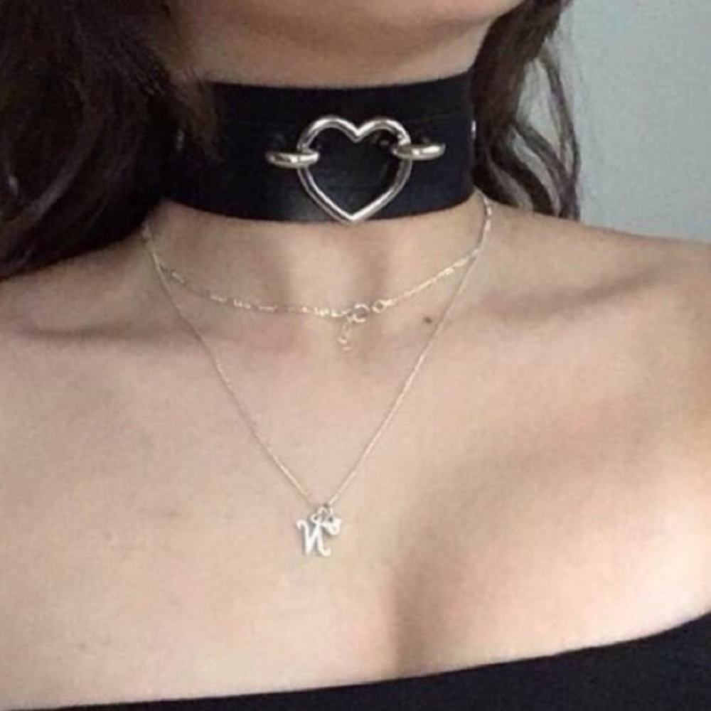 Sexy Harajuki  Handmade Punk Leather Heart Choker - Picture 4 of 5